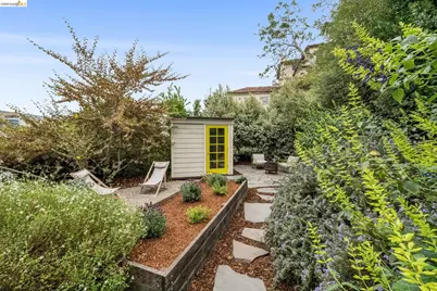486 Jean St, Oakland, CA 94610 - Photo 49