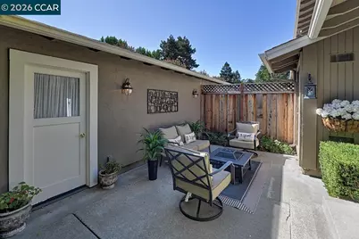 120 Lawnview Cir, Danville, CA 94526 - Photo 19
