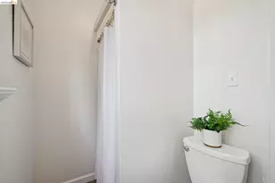 2707 Dana St, Berkeley, CA 94705 - Photo 29