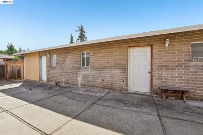 214 Redondo Dr, Pittsburg, CA 94565 - Photo 55