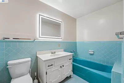 214 Redondo Dr, Pittsburg, CA 94565 - Photo 49