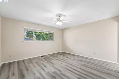 214 Redondo Dr, Pittsburg, CA 94565 - Photo 43