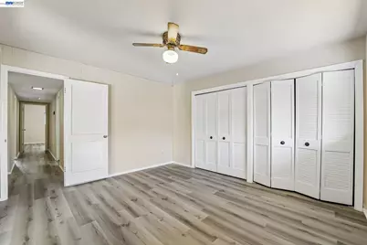 214 Redondo Dr, Pittsburg, CA 94565 - Photo 35