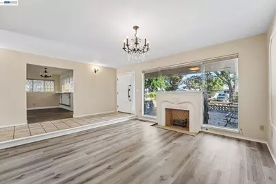 214 Redondo Dr, Pittsburg, CA 94565 - Photo 11