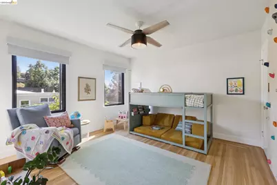 6628 Chabot Rd, Oakland, CA 94618 - Photo 35