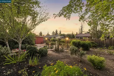2172 Angus Dr, Walnut Creek, CA 94598 - Photo 45