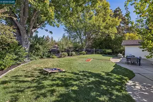 2172 Angus Dr, Walnut Creek, CA 94598 - Photo 35