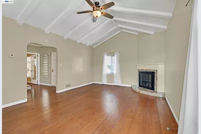 553 Glenview Ave., Oakland, CA 94610 - Photo 17