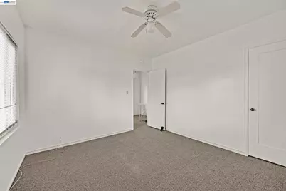 553 Glenview Ave., Oakland, CA 94610 - Photo 59