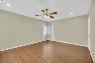 553 Glen View Ave, Oakland, CA 94610 - Photo 25