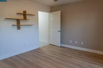2371 Alta Garden Ln, Sacramento, CA 95825 - Photo 15