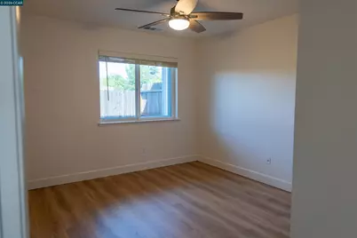 2371 Alta Garden Ln, Sacramento, CA 95825 - Photo 11