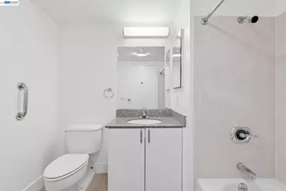 989 Webster Street #546, Oakland, CA 94607 - Photo 19