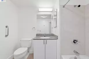 989 Webster St, Oakland, CA 94607 - Photo 19