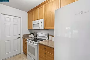 433 Lassen Dr, Martinez, CA 94553 - Photo 27