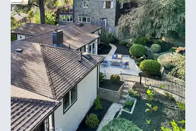 6773 Wilton Dr, Oakland, CA 94611 - Photo 59