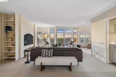 5405 Carlton St #202, Oakland, CA 94618 - Photo 7