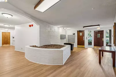 5405 Carlton St #202, Oakland, CA 94618 - Photo 39