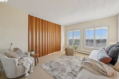 5405 Carlton St #202, Oakland, CA 94618 - Photo 17