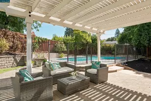 7 Beswick Ct, Pleasant Hill, CA 94523 - Photo 21