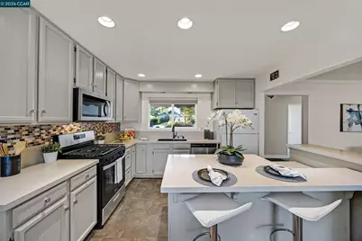 1732 Lemonwood Dr, Concord, CA 94519 - Photo 3