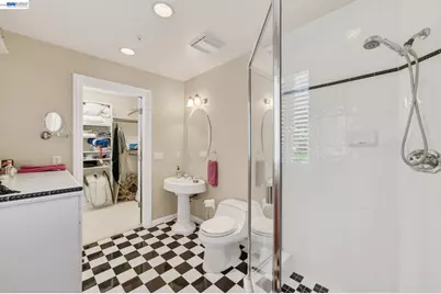 8016 Golden Eagle Way, Pleasanton, CA 94588 - Photo 43