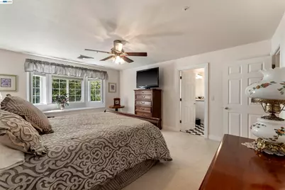 8016 Golden Eagle Way, Pleasanton, CA 94588 - Photo 41