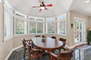8016 Golden Eagle Way, Pleasanton, CA 94588 - Photo 15