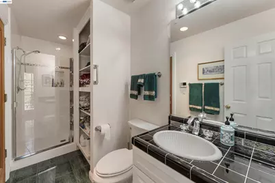 8016 Golden Eagle Way, Pleasanton, CA 94588 - Photo 19