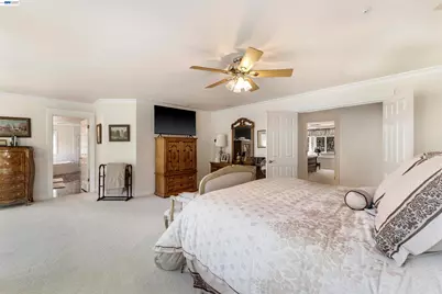 8016 Golden Eagle Way, Pleasanton, CA 94588 - Photo 33