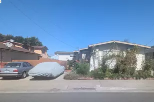 2415 109th Ave, Oakland, CA 94603 - Photo 1