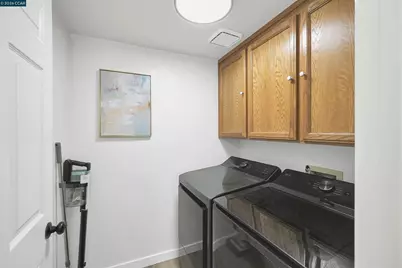 418 Dohrmann Ln, Pinole, CA 94564 - Photo 31