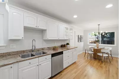 1192 Forest Creek Dr, San Jose, CA 95129 - Photo 11