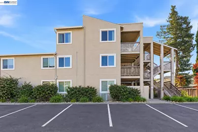 5547 Russo Dr, San Jose, CA 95118 - Photo 1
