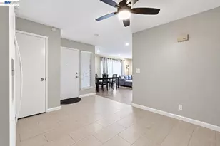 5547 Russo Dr, San Jose, CA 95118 - Photo 5