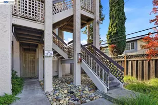 5547 Russo Dr, San Jose, CA 95118 - Photo 3