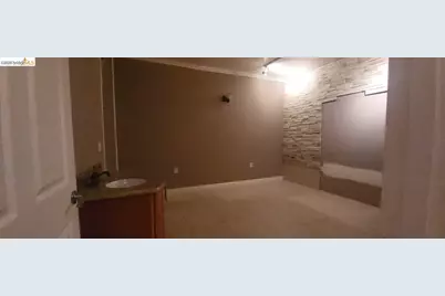 638 Webster St, Oakland, CA 94607 - Photo 5