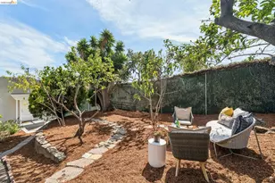2229 21st Ave, Oakland, CA 94606 - Photo 37