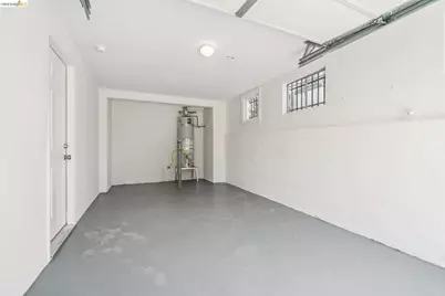 2229 21st Ave, Oakland, CA 94606 - Photo 27