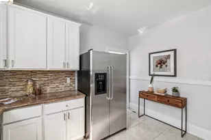 2229 21st Ave, Oakland, CA 94606 - Photo 17