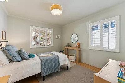 2659 Carisbrook Dr, Oakland, CA 94611 - Photo 43
