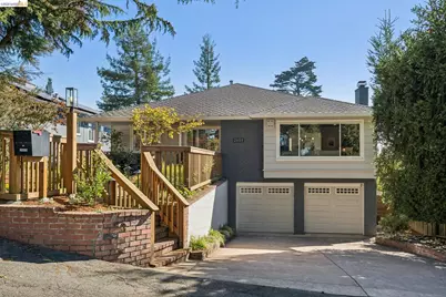 2659 Carisbrook Dr, Oakland, CA 94611 - Photo 3