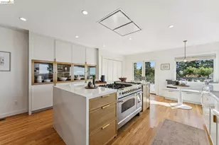 2659 Carisbrook Dr, Oakland, CA 94611 - Photo 19
