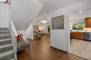 6660 Sobrante Rd, Oakland, CA 94611 - Photo 3