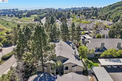 630 Canyon Oaks Drive #D, Oakland, CA 94605 - Photo 55