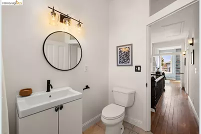 3239 Adeline St, Oakland, CA 94608 - Photo 41