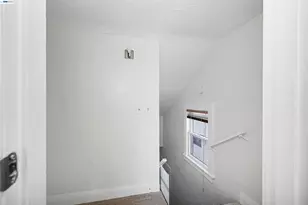 1646 51st Ave, Oakland, CA 94601 - Photo 33