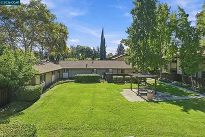 1592 Candelero Dr, Walnut Creek, CA 94598 - Photo 23