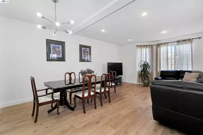 2207 Parnassus Ct, Hayward, CA 94542 - Photo 11