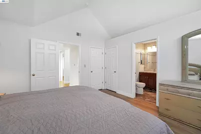 2207 Parnassus Ct, Hayward, CA 94542 - Photo 37